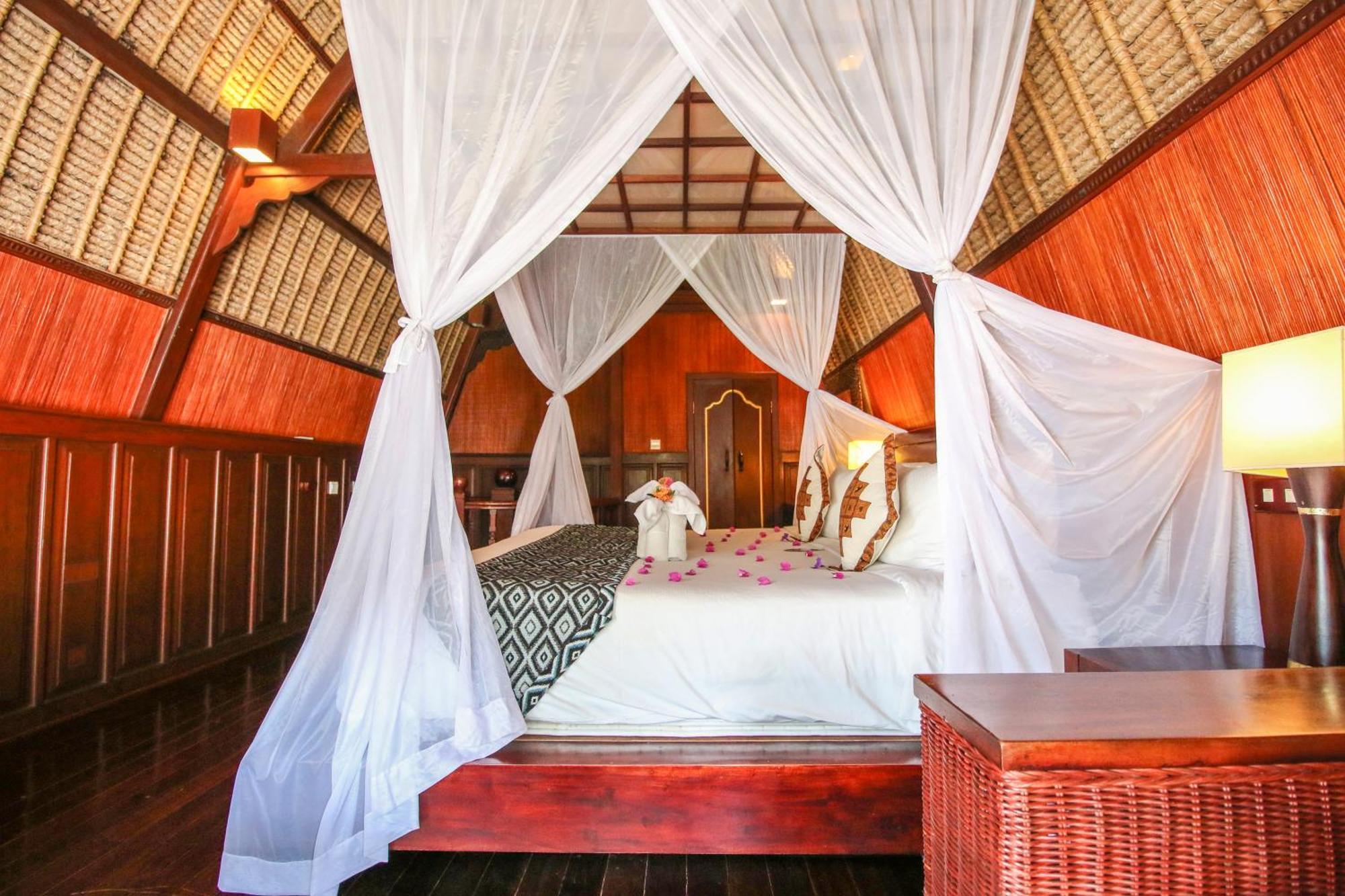 กูปู กูปู บารง วิลลา แอนด์ สปา บาย ลอคซิตาน Hotel อูบุด ภายนอก รูปภาพ